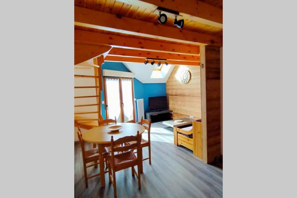Charmant T2 proche Serre Chevalier Vallée 4 personnes Briançon Extérieur photo
